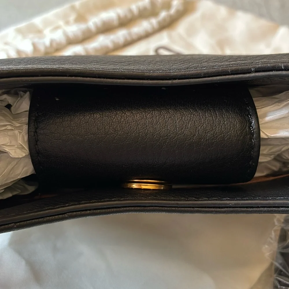 Hobo Rosa Crossbody Pebbled Black Leather Gold Chain Strap